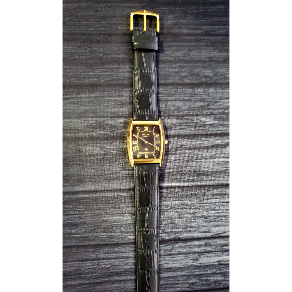 Vintage Seiko New Old Stock Men's Classic Tank Barrel Gold Black Wa… - Picture 4 of 10